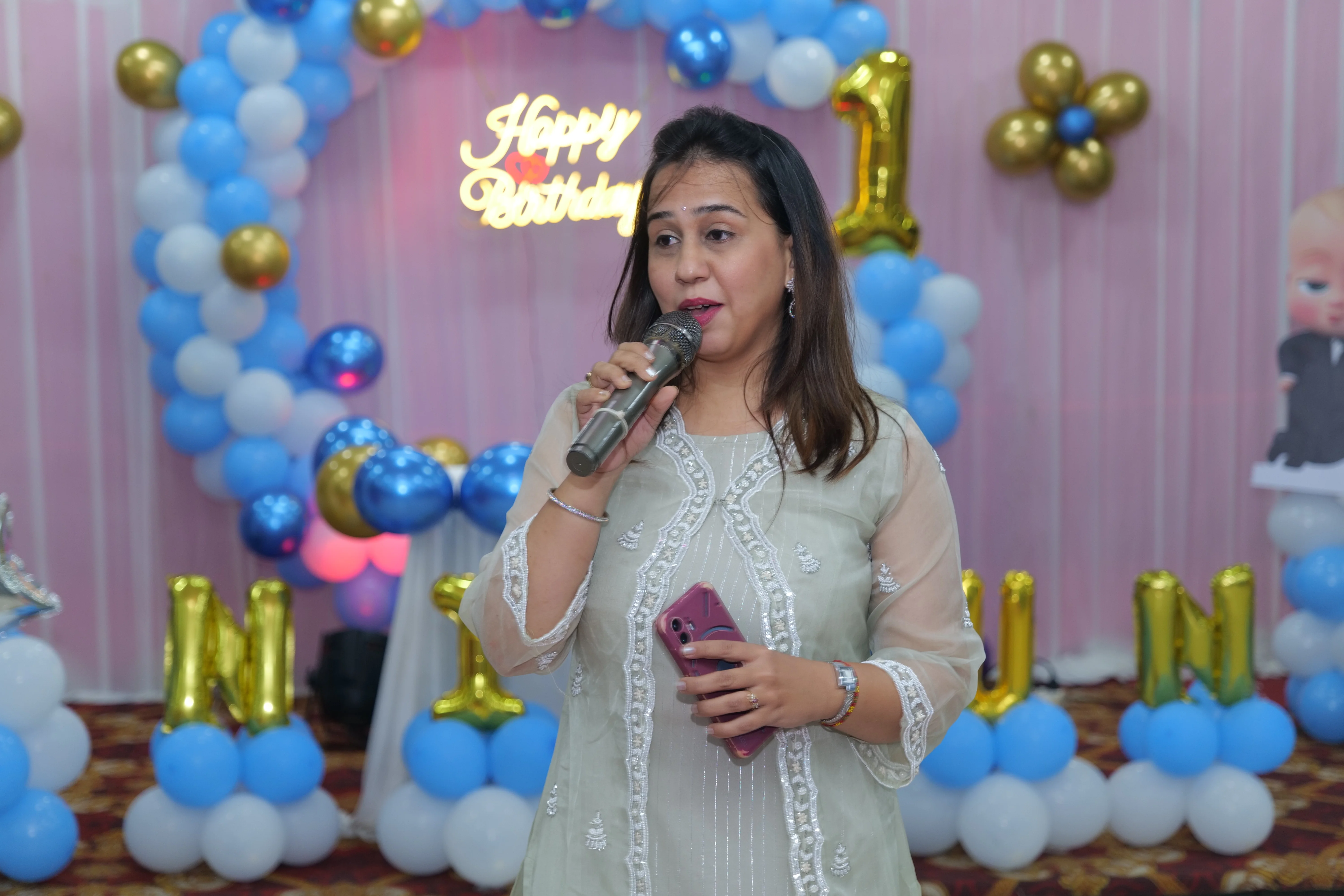 Anchor Shruti Rathi
